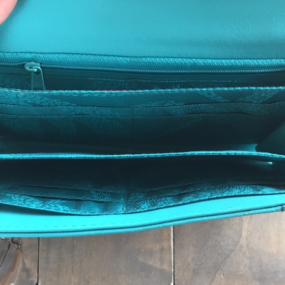 Skunkfunk vegan leather wallet clutch. Cork details. - Picture 5 of 8